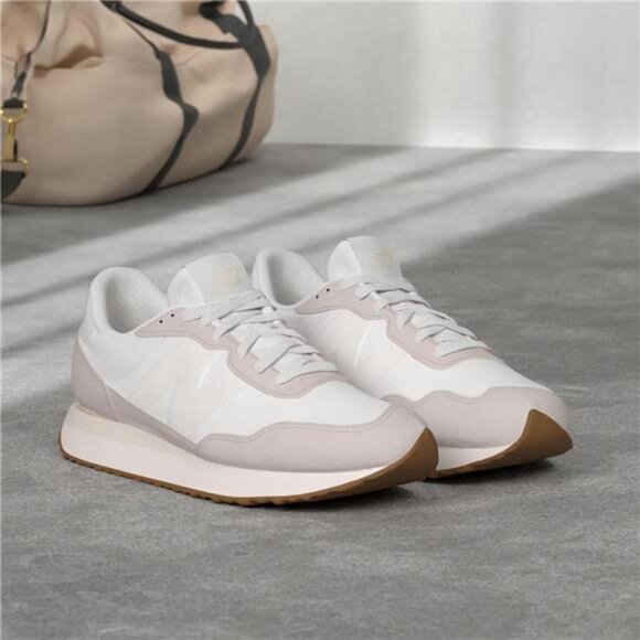 New Balance Women's 237 V1 Sneaker - Picture 6 of 7